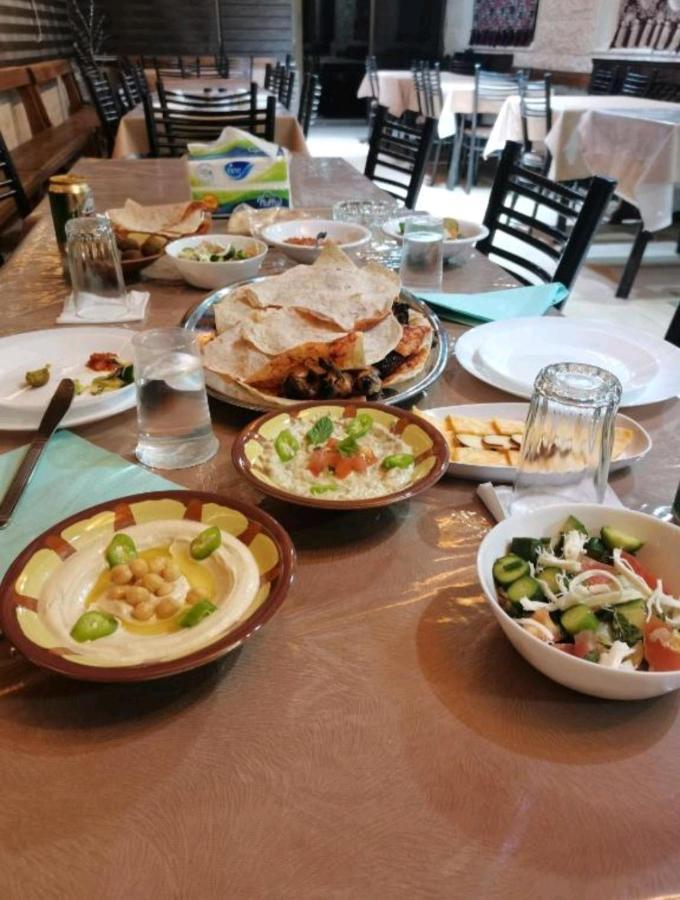 Madaba Camp Resort Eksteriør bilde